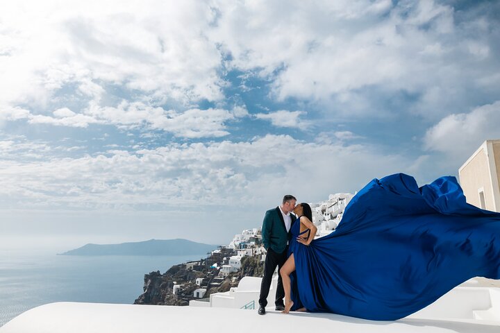Eksklusiv Santorini Flying Dress Photoshoot med Pickup
