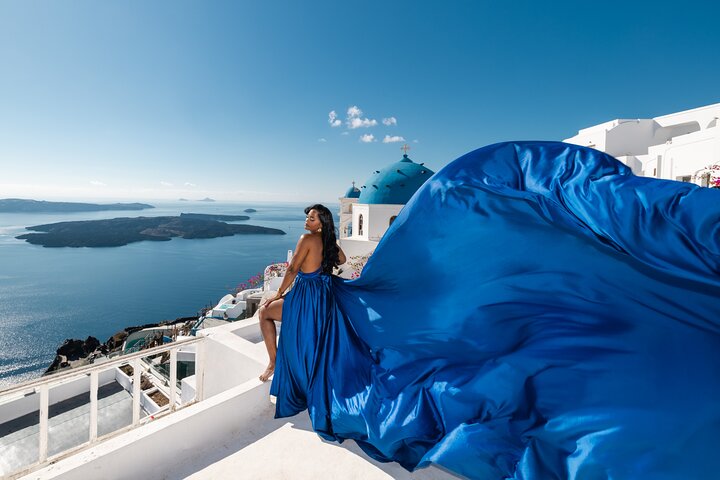 Eksklusiv Santorini Flying Dress Photoshoot med Pickup