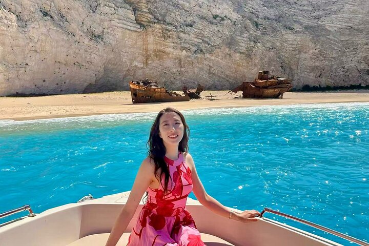 Zakynthos All Day Tour Shipwreck-stranden, utsiktspunkt - Blue Caves