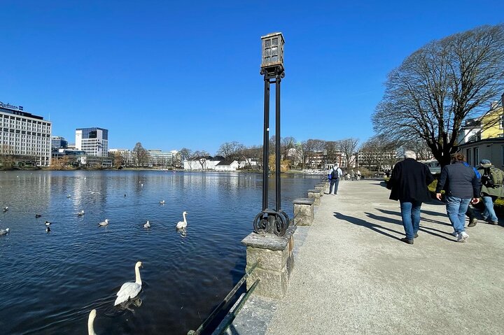 Stavanger Walking Tour: Udforsk de bedste seværdigheder og skjulte perler
