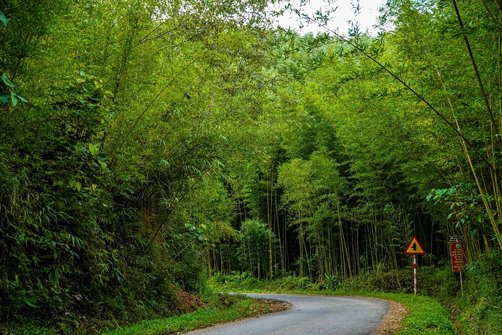 Cao Bang Loop 3 jours Easy Rider avec The Loop Tours