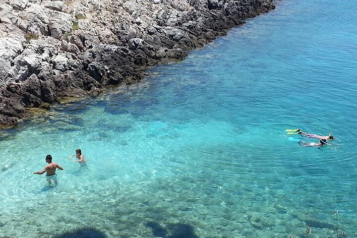 Cesme Boat Tour Cruzeiro nas Baías Escondidas com Paradas de Natação