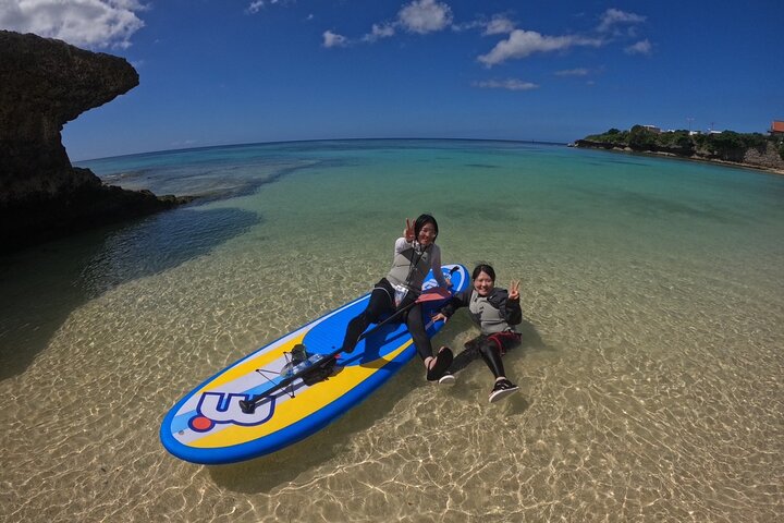Okinawa West Coast Paddling äventyr Pickup tillgänglig