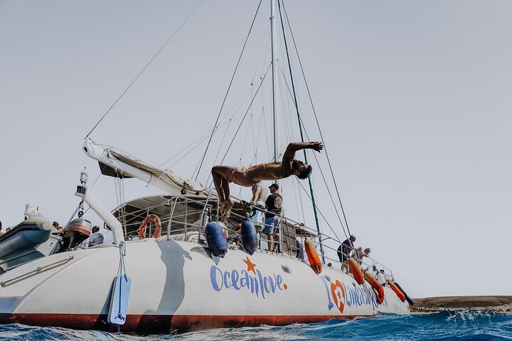 Catamarancruise naar Papagayo stranden, lunch en wateractiviteiten