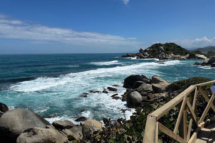 Privat Tayrona Hike till Cabo San Juan : Tvåspråkig Guide + Transport