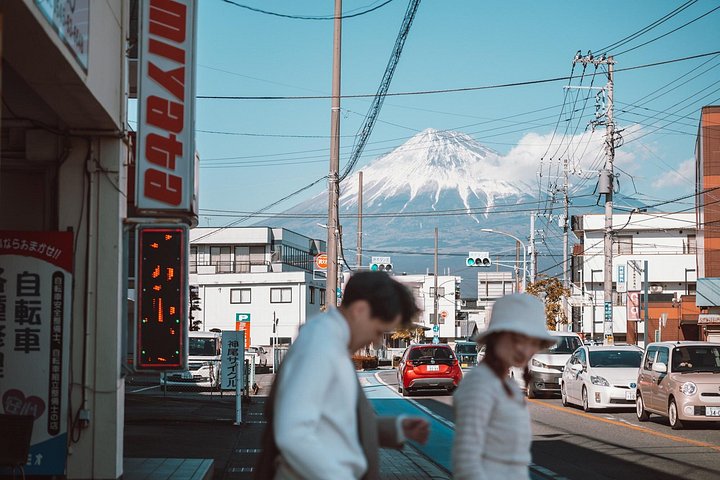 Mt. Fuji 2-Hour Photo Shoot with a Local Photographer-Kawaguchiko