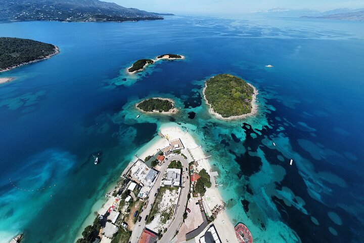 Tour in motoscafo 5 isole di Ksamil e snorkeling alle Isole Gemelle