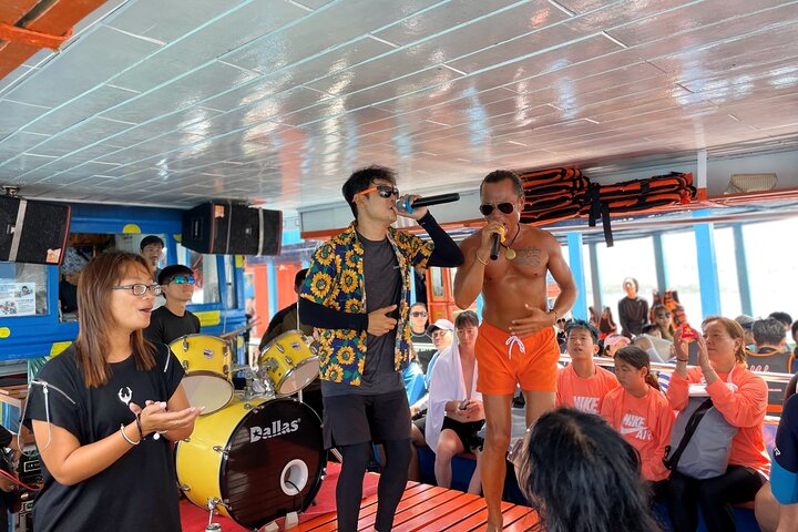 Coral Reef Snorkeling en Floating Bar Party vanuit Nha Trang