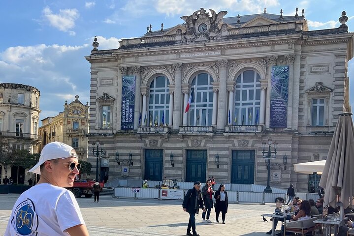 Visita guidata del centro di Montpellier in bicicletta elettrica