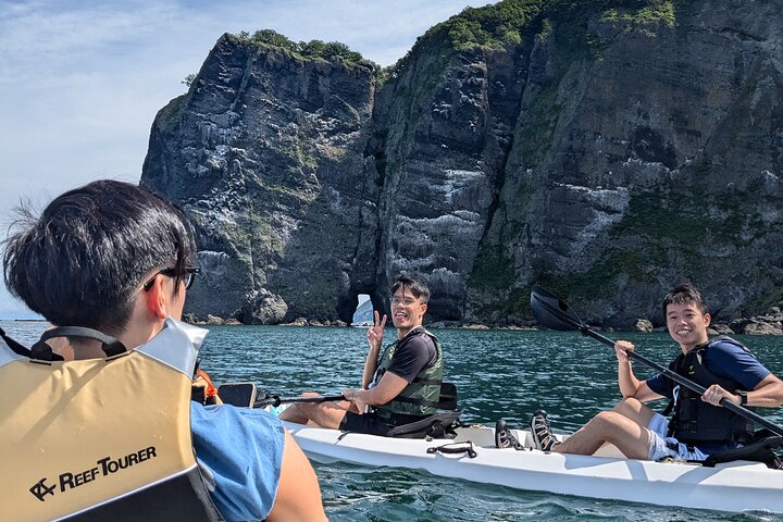 Sea Kayak Tour – Avventura costiera di Otaru