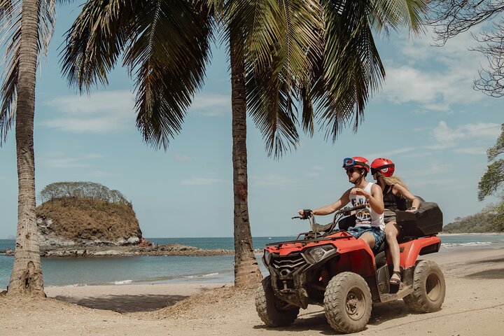 Excursion en VTT vers les plages secrètes et les montagnes de Tamarindo