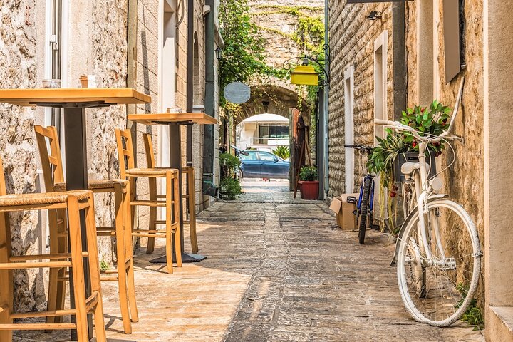 Tagestour durch die Altstadt von Bar, Budva und Kotor | Kreuzfahrthafen von Bar