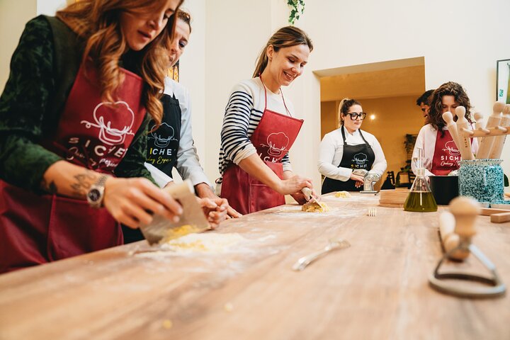 Chianti -Fresh Pasta Making klasse og saucer med frokost eller middag