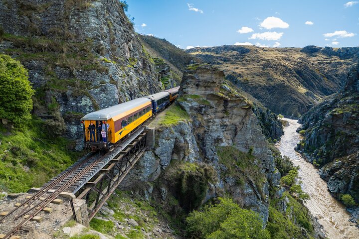 Restauranter i nærheden af Taieri Gorge Scenic Railway Journey from Dunedin