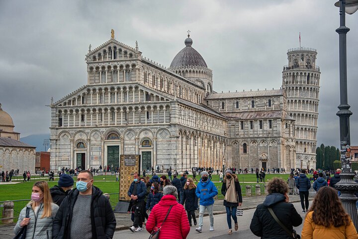 Pisa: Zeitgesteuerter Eintritt zum Schiefen Turm und zur Kathedrale mit AudioGuide