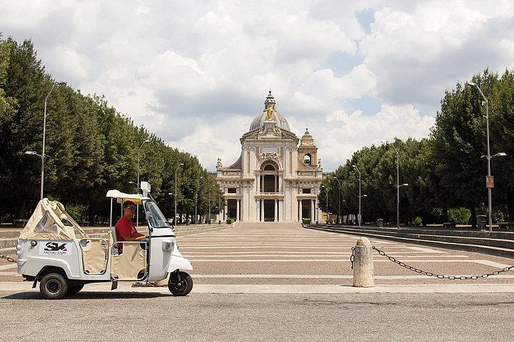 The Life of St. Francis in Tuk Tuk