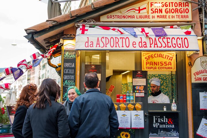 Tour gastronomico per piccoli gruppi a Genova con pasto completo ed Esperto alimentare locale