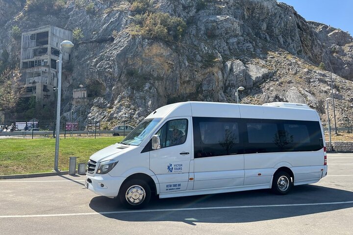 Langs Donau: Golubac Fortress & Iron Gate Gorge dagstur fra Beograd
