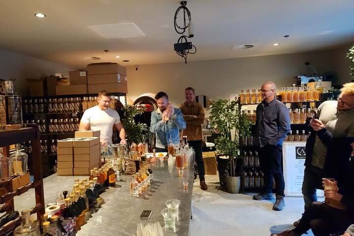 Full-Day Canberra Brewery, Wineries & Distillery tour /w lunch