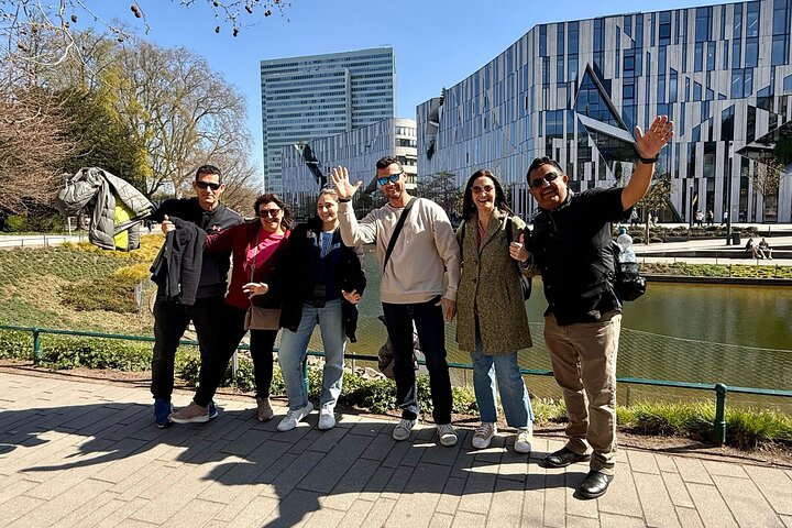 Düsseldorf Wandeltour : Ontdek de beste bezienswaardigheden & verborgen juweeltjes