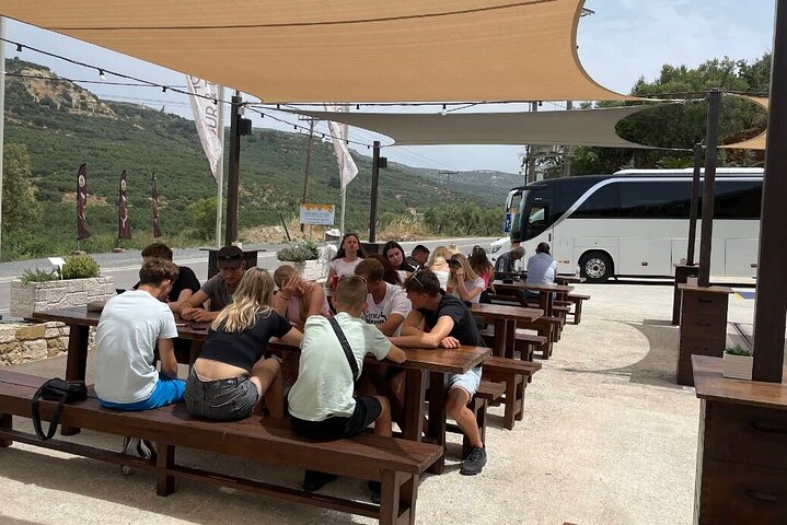 Visite privée de la plage d'Elafonisi avec dégustations d'huile d'olive au miel et de vin