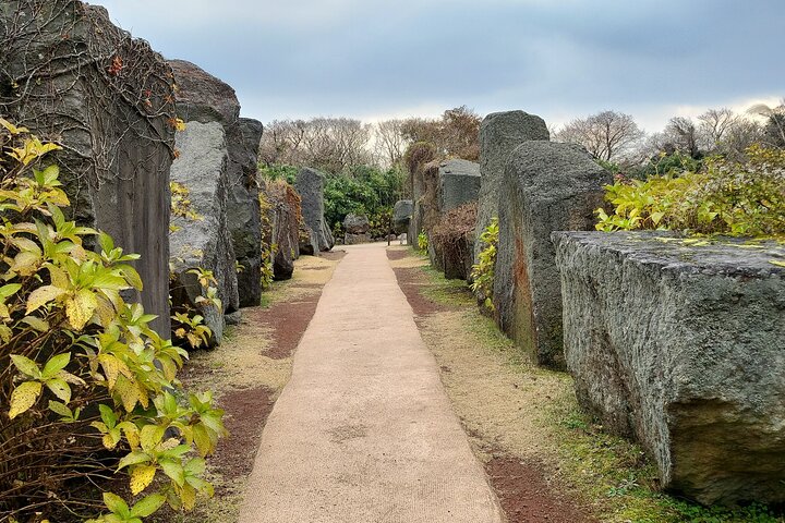 Passeio privado de um dia a leste, sul e oeste de todas as áreas da ilha de Jeju