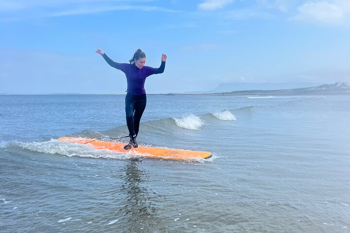 Vivi una lezione di surf a Strandhill, nella contea di Sligo - 2,5 ore
