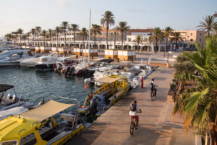Ibiza til Formentera Cruise med snorkling, paella og åben bar