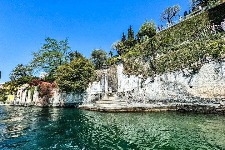 1H - 4H Tour Privado en Barco por el Lago de Como 6 pax