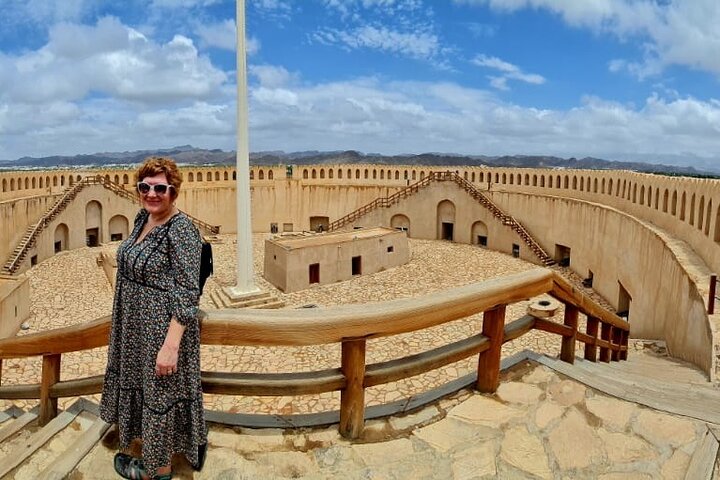 Bergen & Forten – Privé dagtour naar Nizwa & Jebel Akhdar