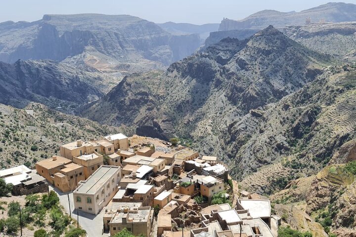 Bergen & Forten – Privé dagtour naar Nizwa & Jebel Akhdar