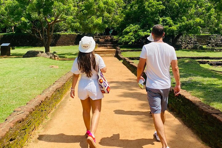 Destaques de 03 dias de Sigiriya, Kandy, Nuwara Eliya, Ella e Udawalawe