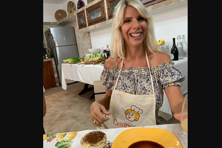 Olbia : Cours de pâtes et de tiramisu dans une maison locale par Cesarine