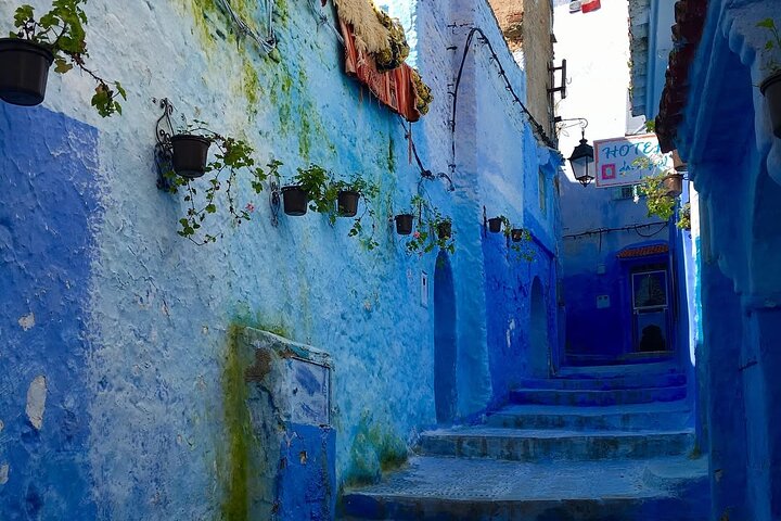 Heldags guidad tur från Rabat till Chefchaouen ikoniska blå staden