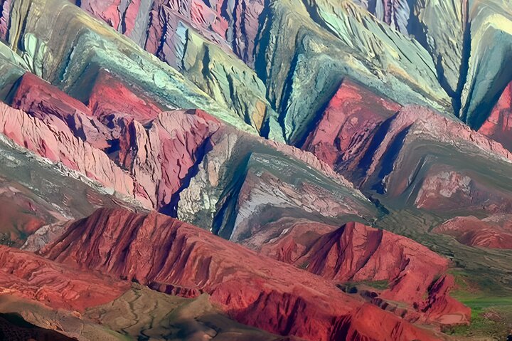 From Salta: Serranías del Hornocal and the hill of 14 colors