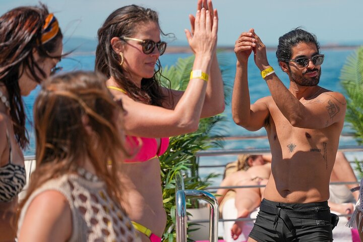 Ibiza til Formentera Cruise med snorkling, paella og åben bar