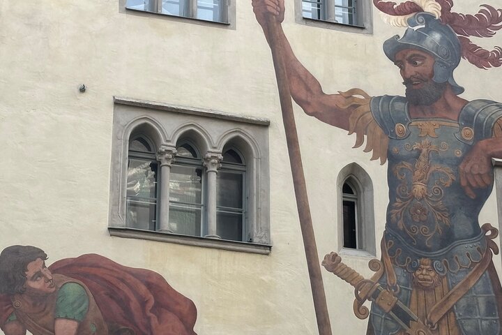 Regensburg Private Tour. Personligheter, konst och mat