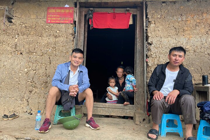 Restauranter i nærheten av H'Mong Village in Dong Van