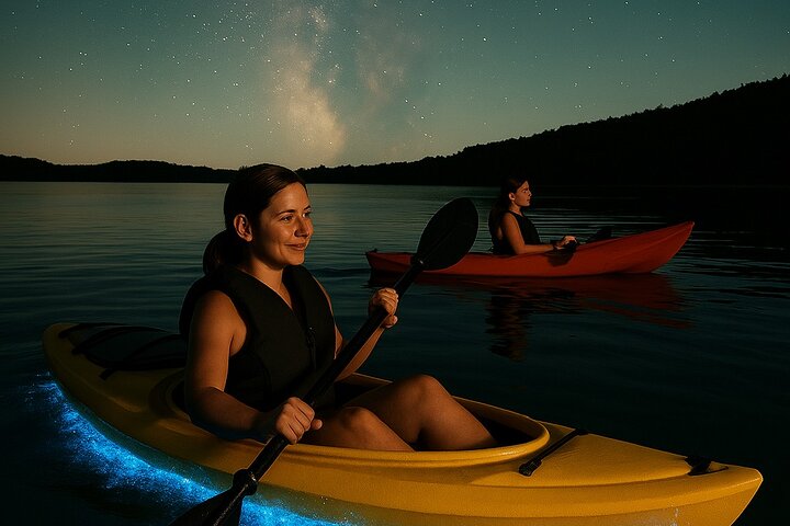 Oförglömlig En Dag Bioluminescent Kajak Äventyr i Vieques