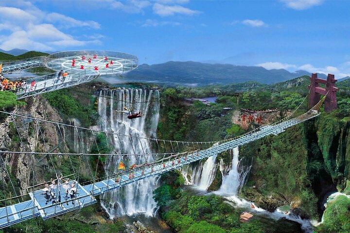 Gulong Gorge Skywalk Glazen Brug en Uitzicht op de Waterval Tour
