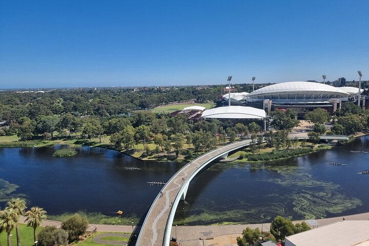 Punti salienti di Adelaide, degustazione di vini e giro turistico di Hahndorf e McLaren Vale