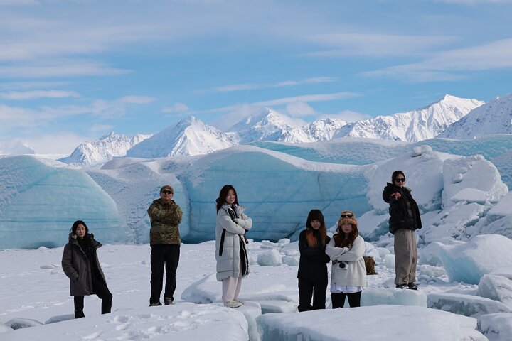 Randonnée guidée sur le glacier Matanuska au départ de Anchorage avec équipement inclus