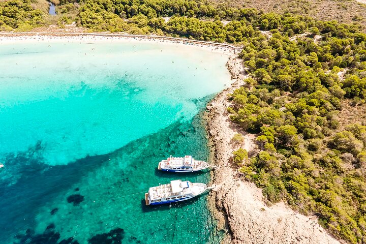 Escursione lungo le spiagge del sud di Minorca con paella inclusa