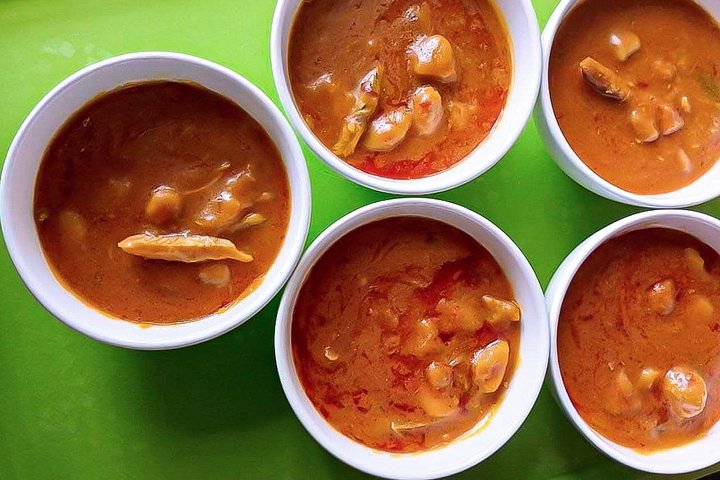 Ghanaian Food Tasting Experience with Music and Drinks