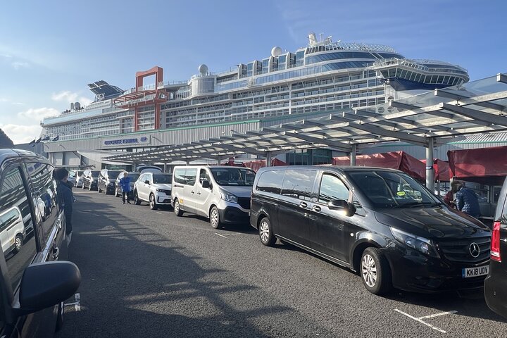 Stansted a Southampton Port – Traslado privado + Meet & Greet