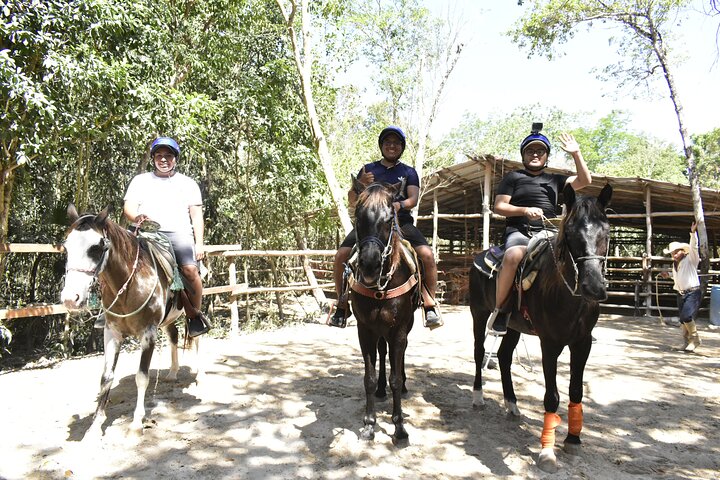ATV (delte), Hest tilbage ridning, Ziplines, & Cenote fra Cancún