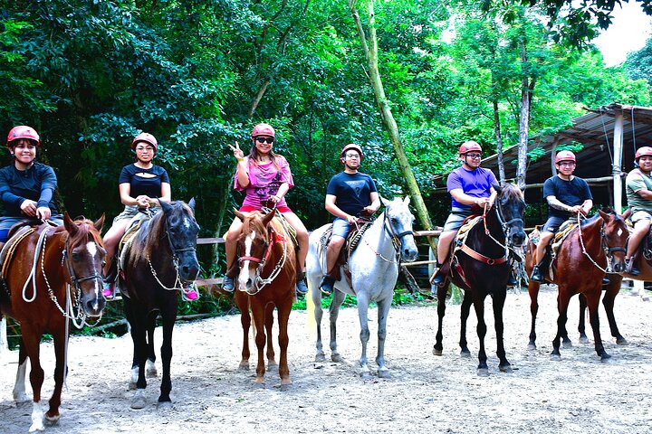 ATV (delte), Hest tilbage ridning, Ziplines, & Cenote fra Cancún