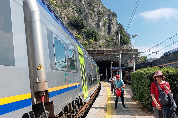 Cinque Terre med tog og båd