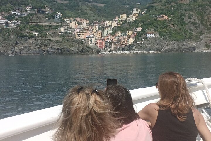 Cinque Terre med tog og båd