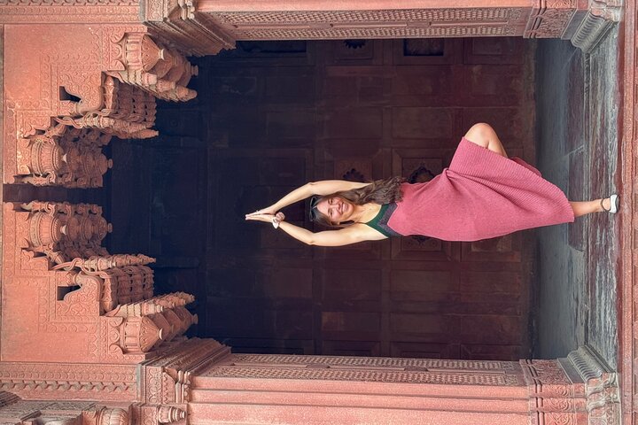 Delhi to Taj Mhal, private car and Guide for same day